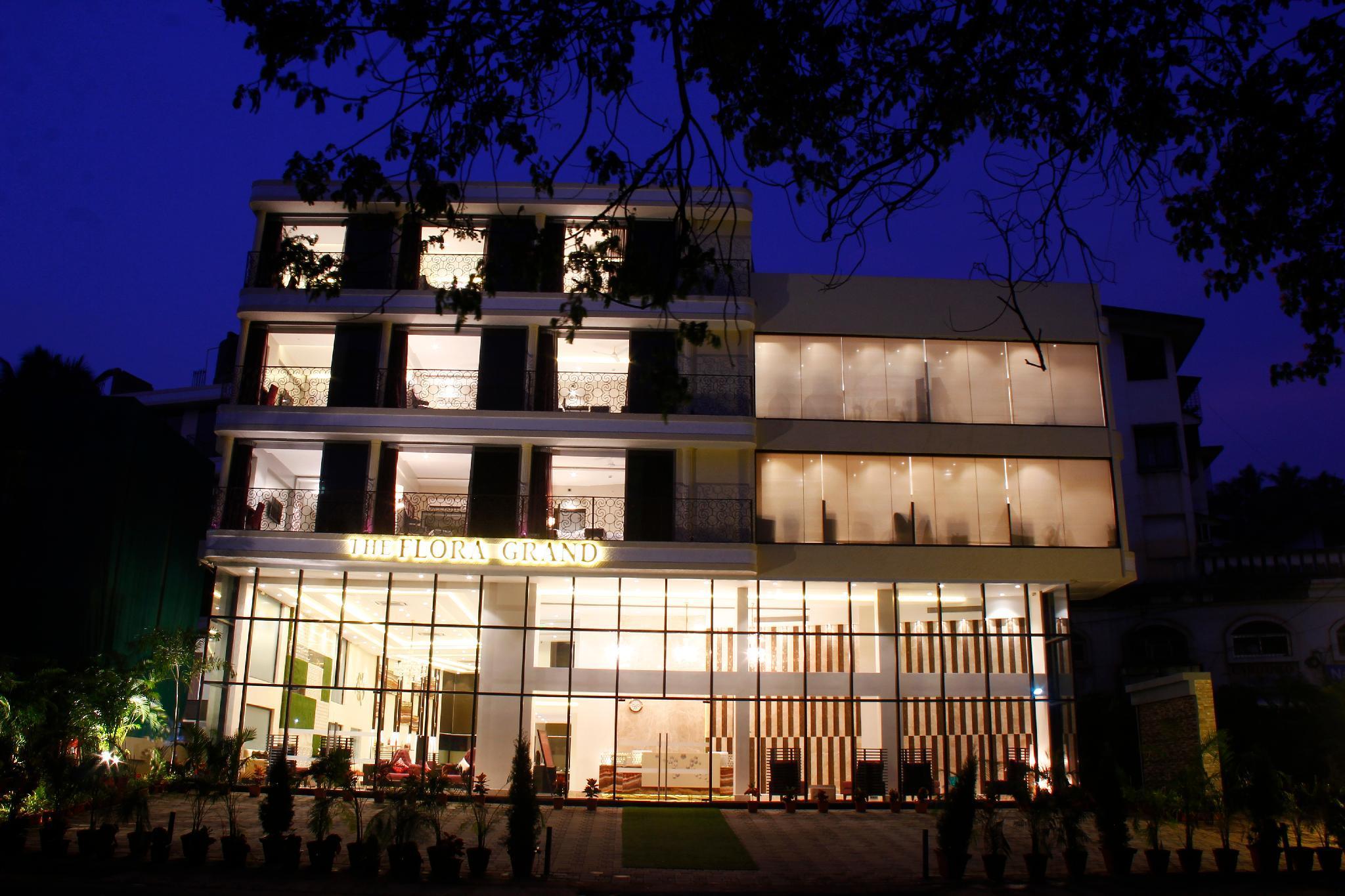 Отель The Flora Grand, Vasco, Goa Васко-да-Гама Экстерьер фото