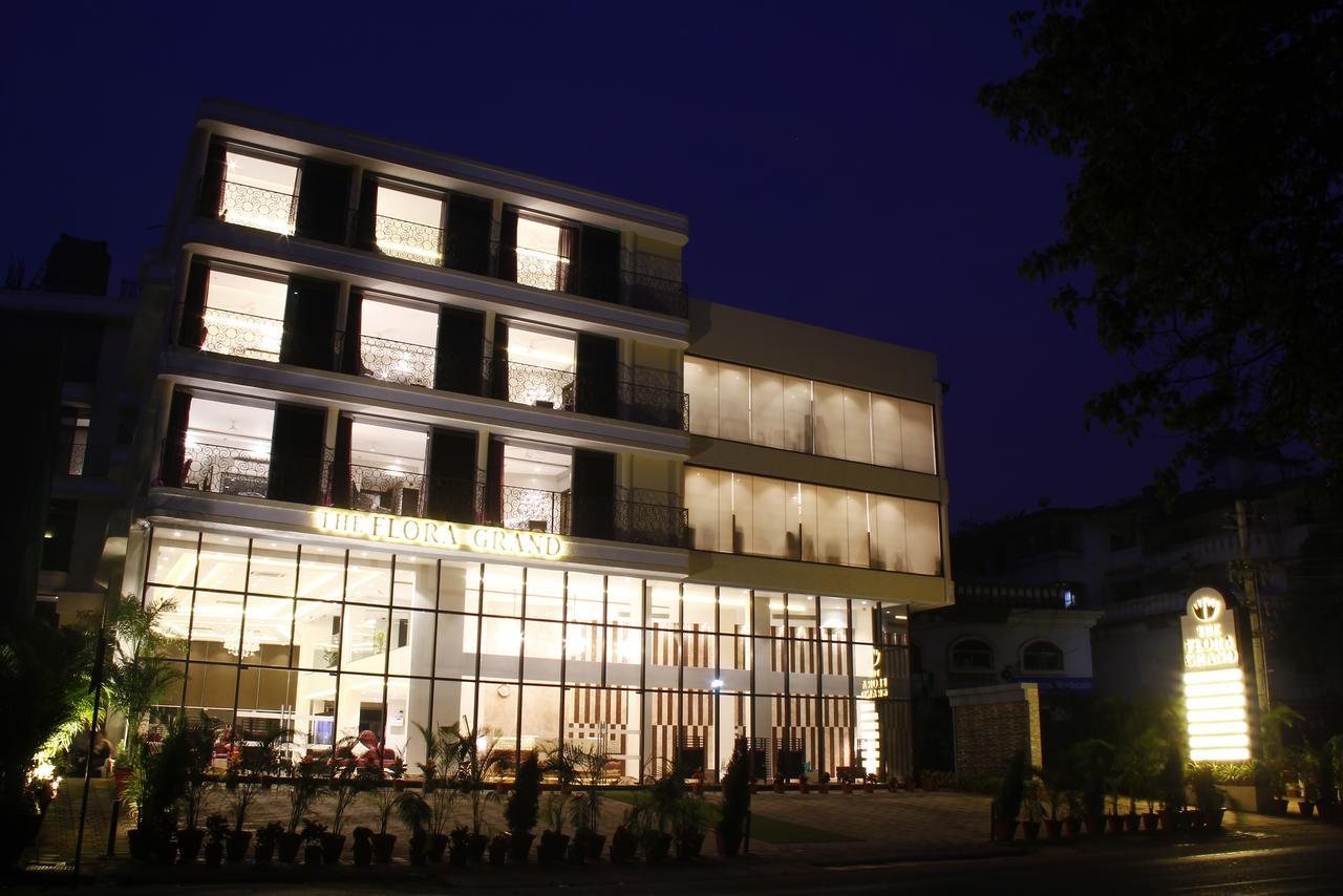 Отель The Flora Grand, Vasco, Goa Васко-да-Гама Экстерьер фото